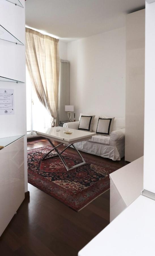 Comecasa Flowery Terraced Apartment Milan Extérieur photo